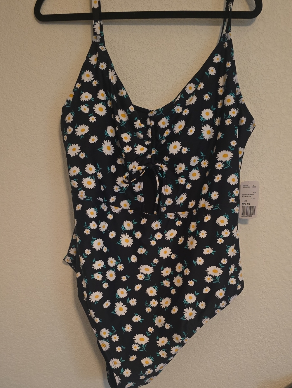 Womens 3x Black Daisy One-Piece Swimsuit